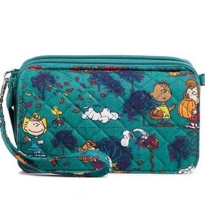 SOLD OUT! Vera Bradley Peanuts RFID All in One Crossbody. Peanuts Fall Meadow